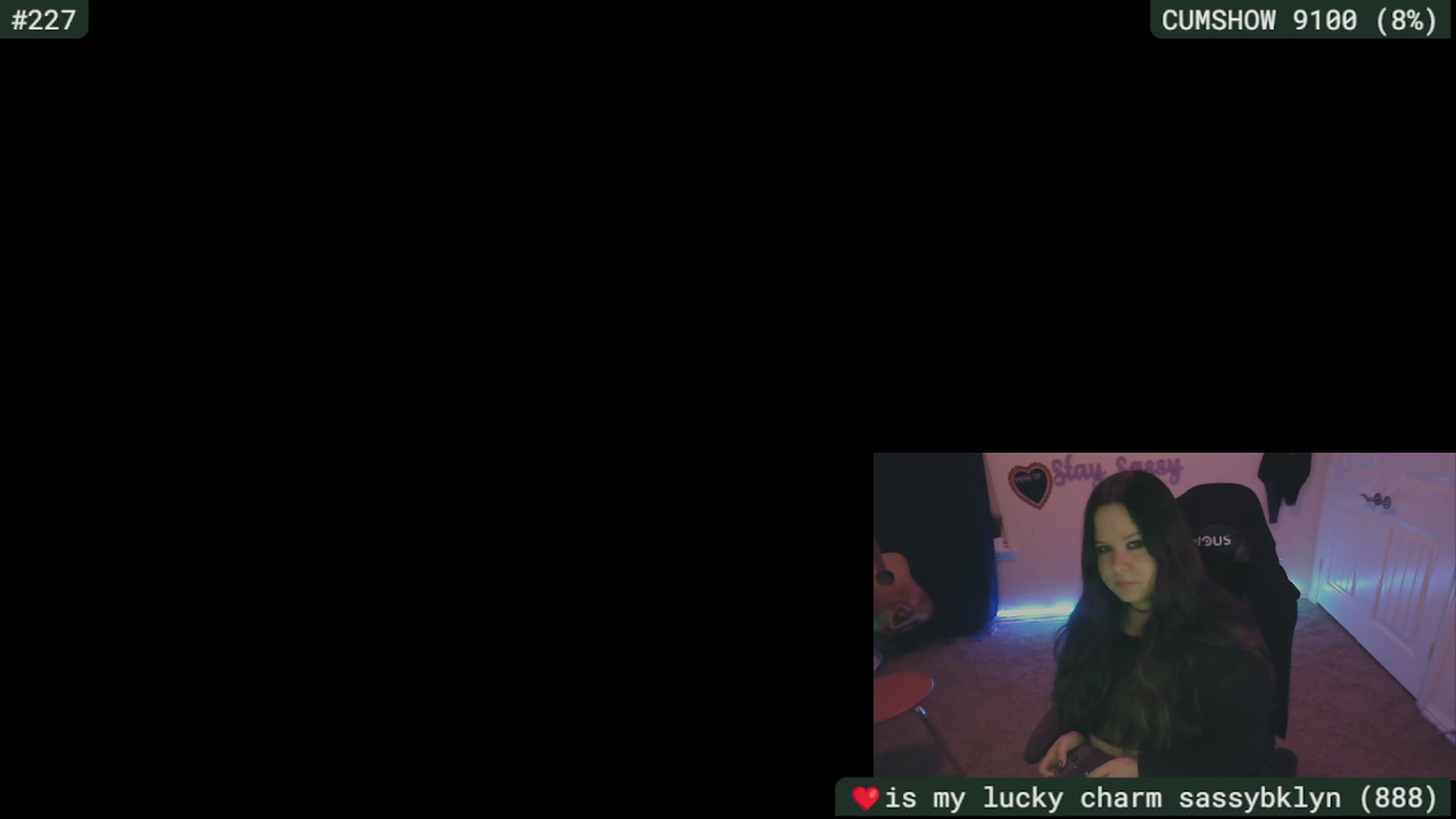 Gallery image thumbnail from SassySarah94's myfreecams stream on, 03/19/2024, 02:59 image 7 of 20
