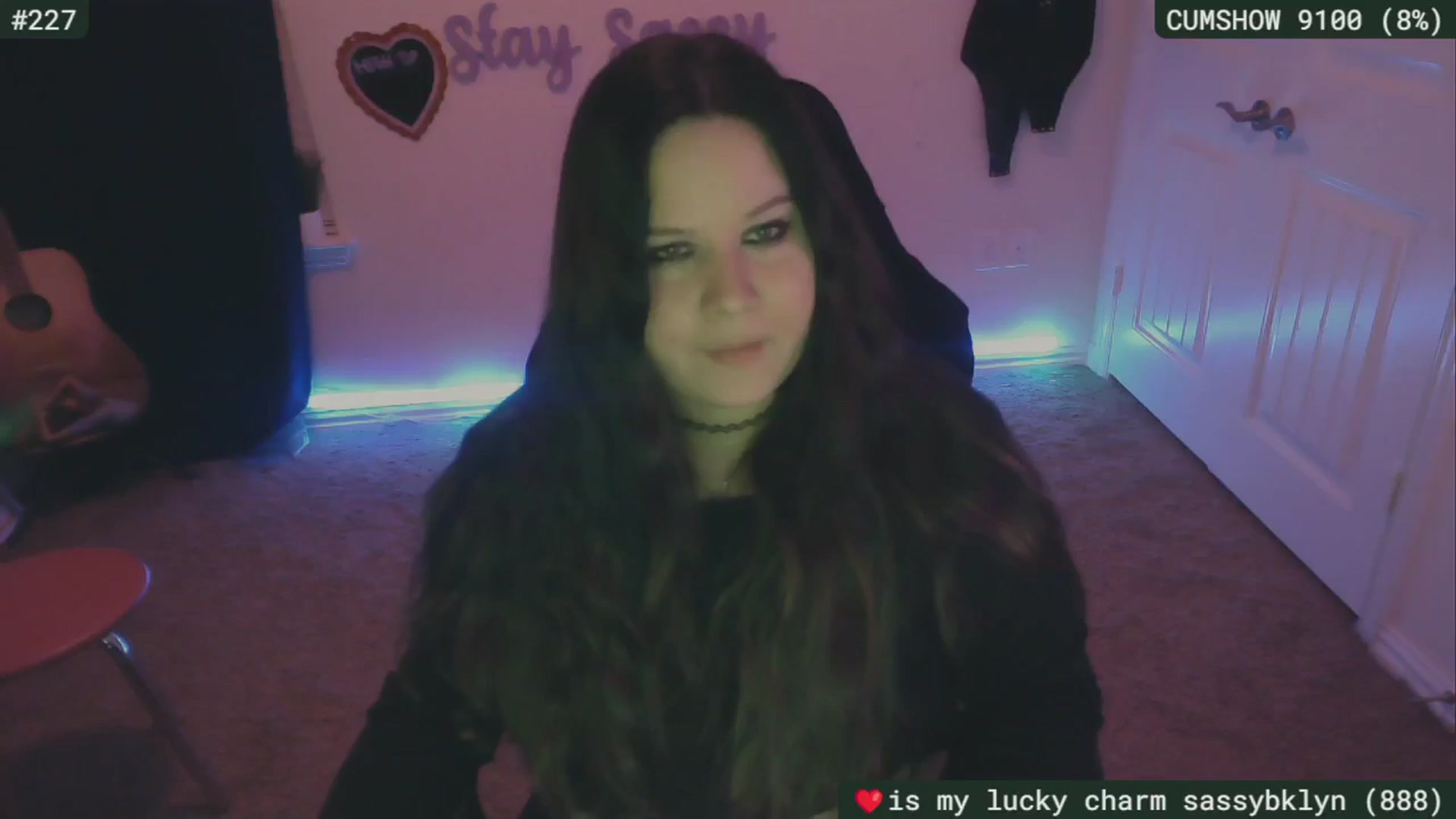 Gallery image thumbnail from SassySarah94's myfreecams stream on, 03/19/2024, 02:59 image 15 of 20