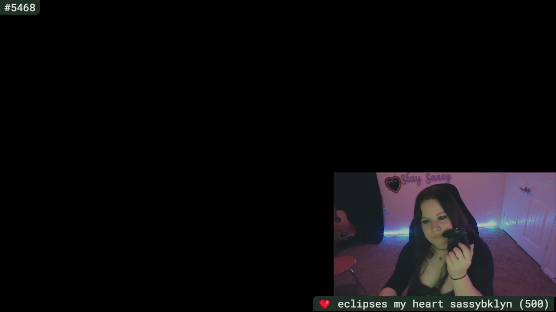 Gallery image thumbnail from SassySarah94's myfreecams stream on, 04/08/2024, 03:32 image 8 of 20