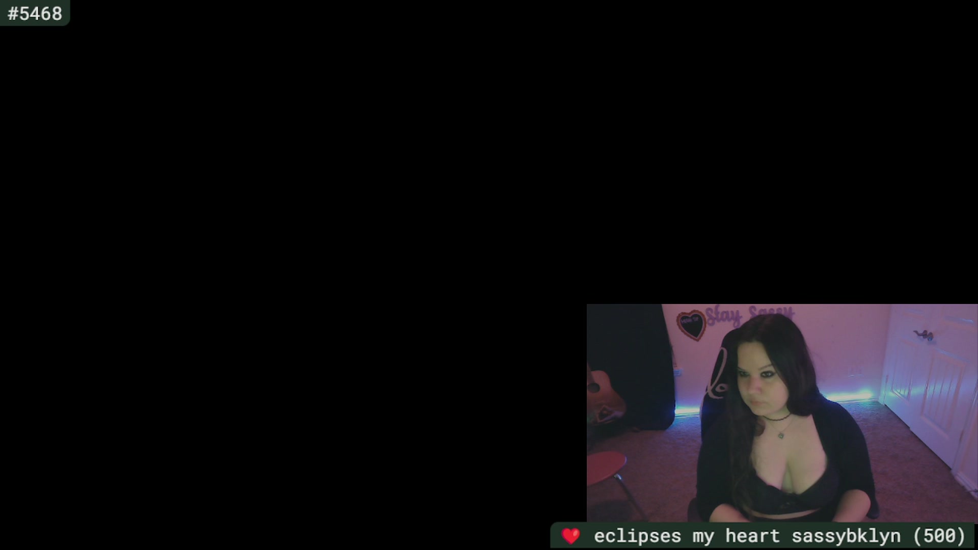 Gallery image thumbnail from SassySarah94's myfreecams stream on, 04/08/2024, 03:32 image 6 of 20