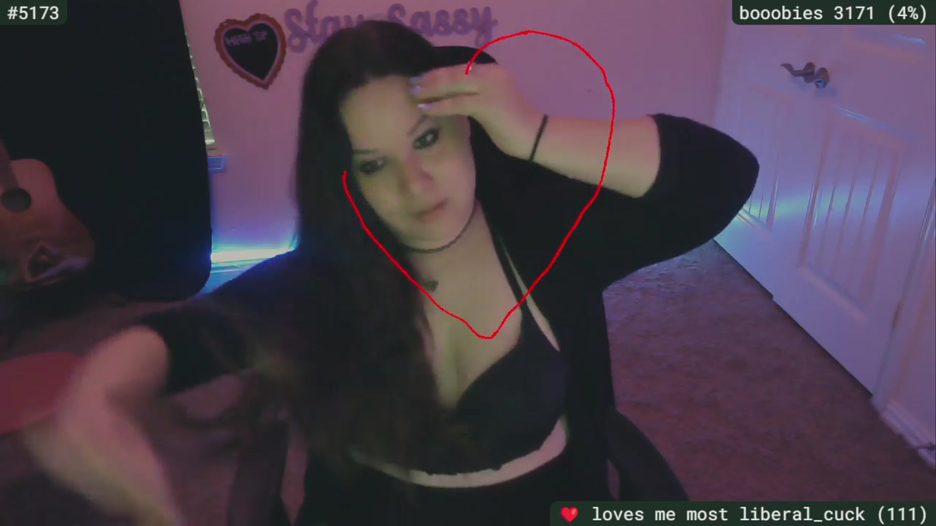 Gallery image thumbnail from SassySarah94's myfreecams stream on, 04/09/2024, 18:38 image 2 of 20