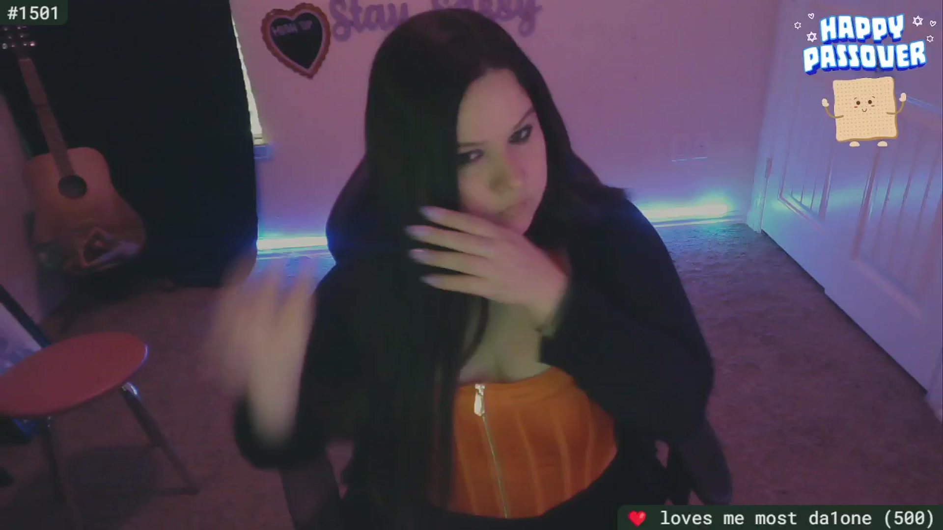 Gallery image thumbnail from SassySarah94's myfreecams stream on, 04/23/2024, 20:11 image 5 of 20