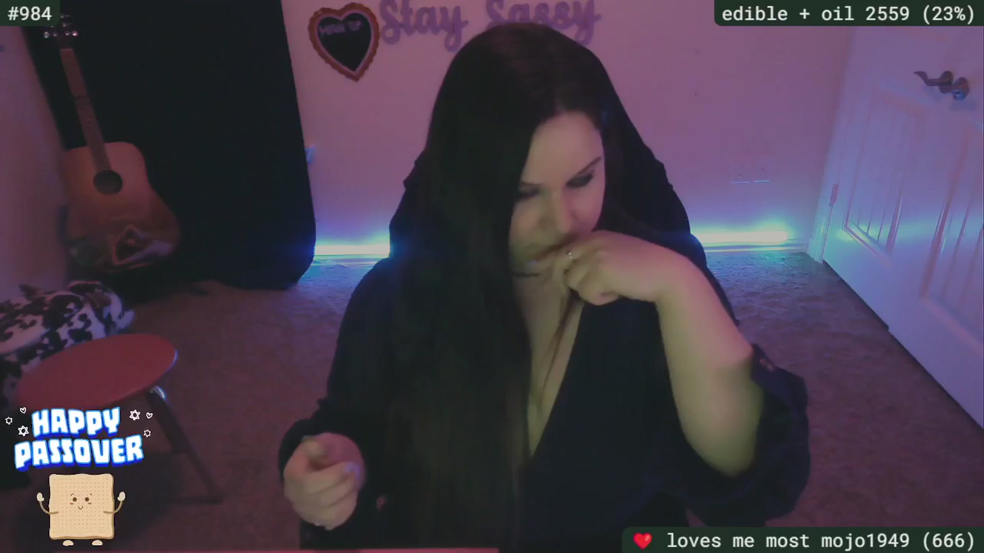 Gallery image thumbnail from SassySarah94's myfreecams stream on, 04/29/2024, 02:03 image 5 of 20