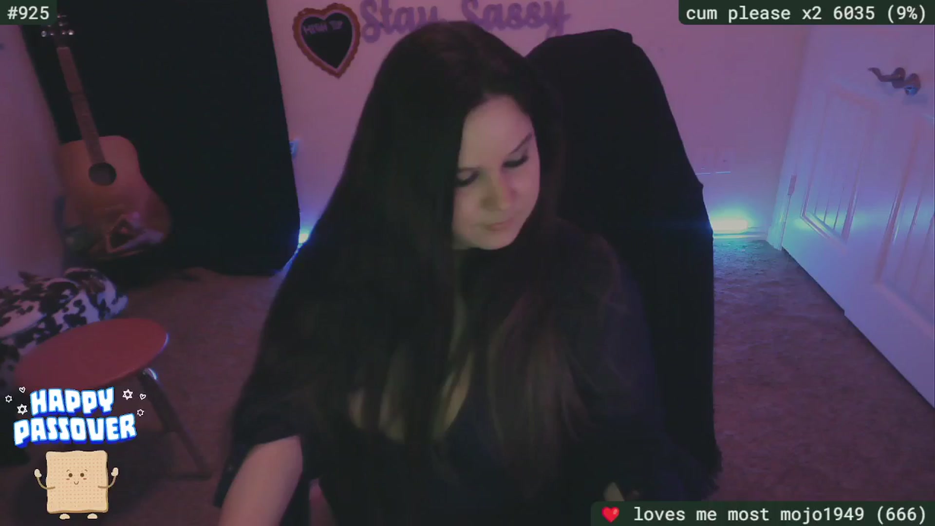 Gallery image thumbnail from SassySarah94's myfreecams stream on, 04/29/2024, 03:19 image 13 of 20