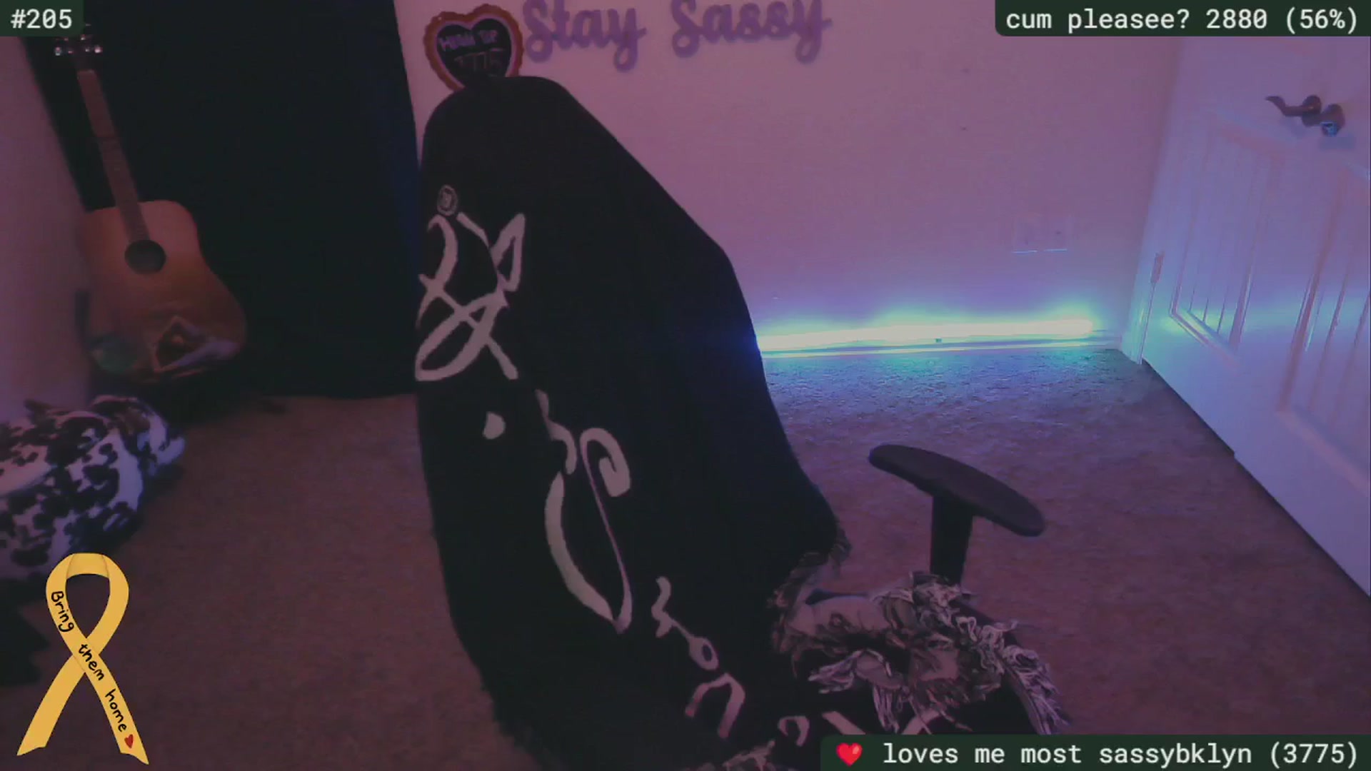 Gallery image thumbnail from SassySarah94's myfreecams stream on, 05/05/2024, 04:01 image 7 of 20