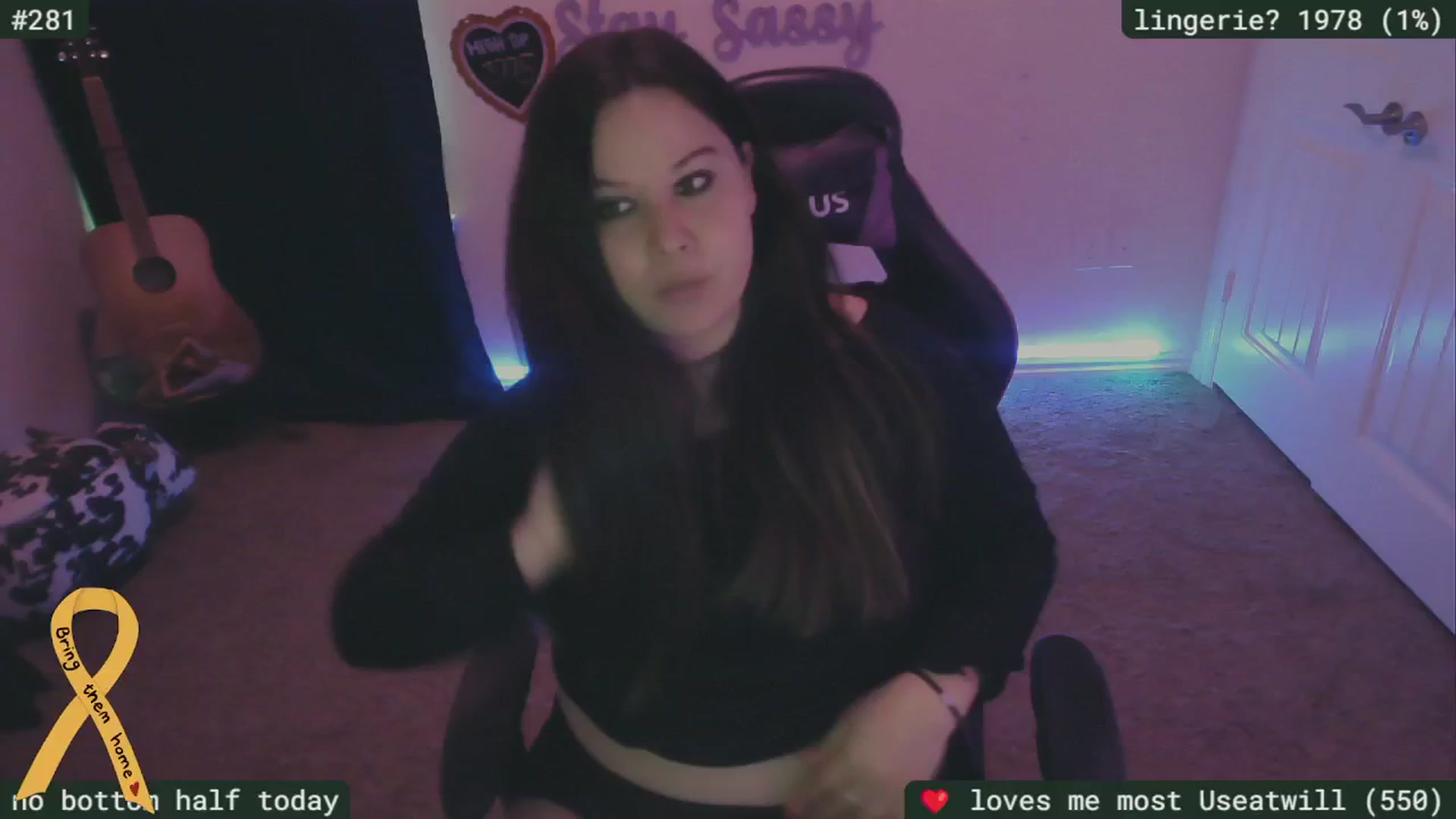 Gallery image thumbnail from SassySarah94's myfreecams stream on, 05/07/2024, 20:32 image 19 of 20