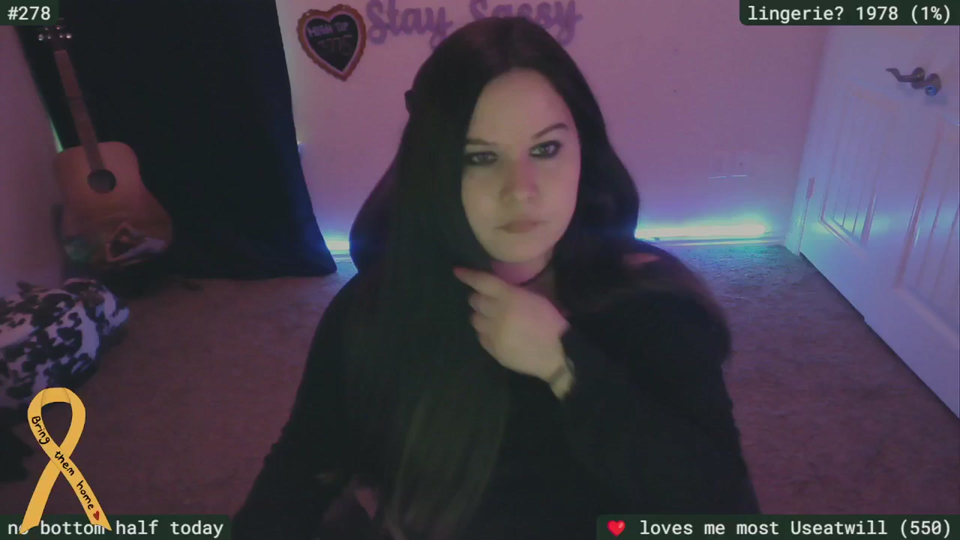 Gallery image thumbnail from SassySarah94's myfreecams stream on, 05/07/2024, 20:32 image 13 of 20