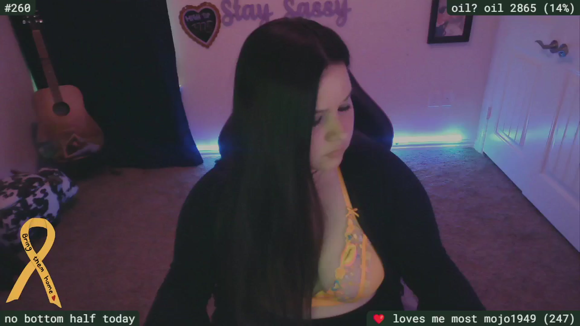 Gallery image thumbnail from SassySarah94's myfreecams stream on, 05/10/2024, 20:19 image 13 of 20