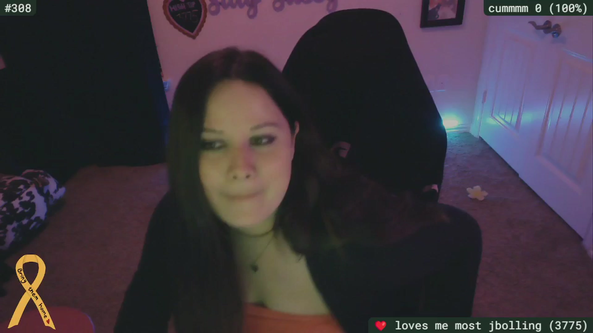 Gallery image thumbnail from SassySarah94's myfreecams stream on, 05/20/2024, 04:49 image 17 of 20