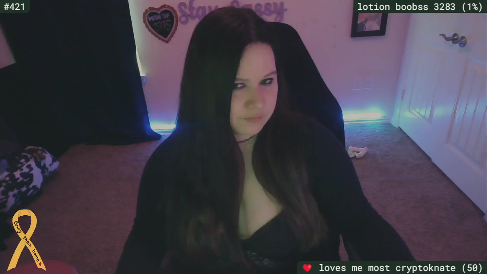 Gallery image thumbnail from SassySarah94's myfreecams stream on, 05/24/2024, 16:07 image 6 of 20