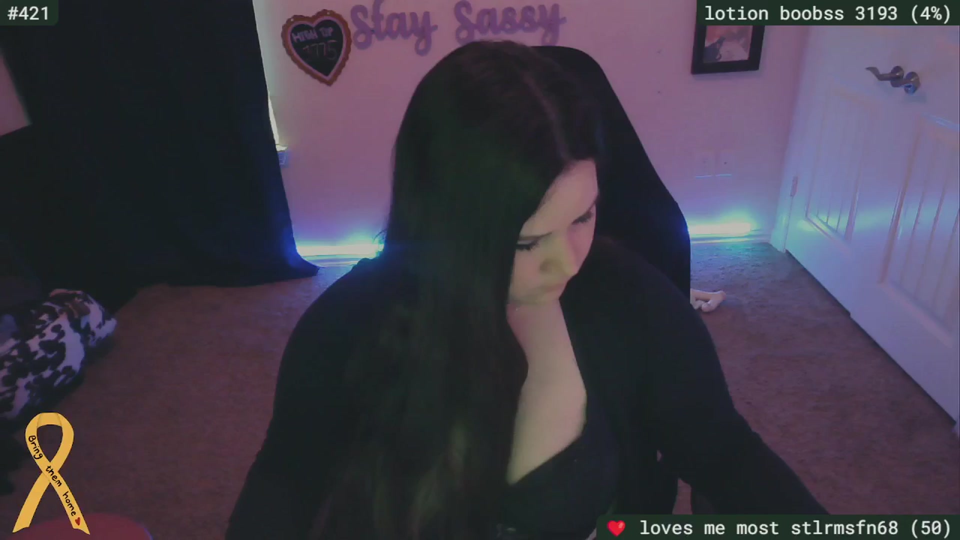 Gallery image thumbnail from SassySarah94's myfreecams stream on, 05/24/2024, 16:07 image 20 of 20