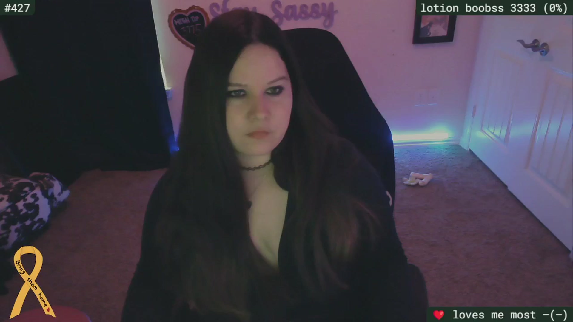 Gallery image thumbnail from SassySarah94's myfreecams stream on, 05/24/2024, 19:53 image 14 of 20