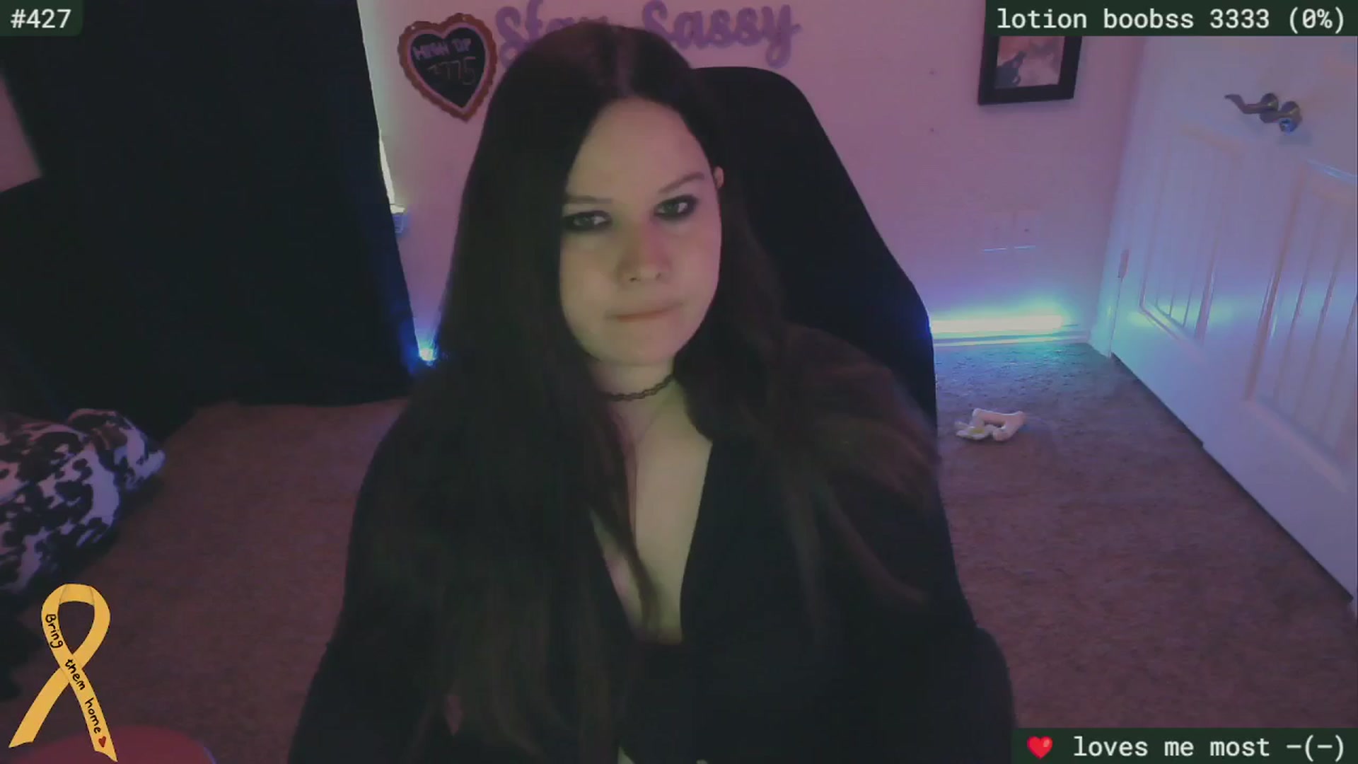 Gallery image thumbnail from SassySarah94's myfreecams stream on, 05/24/2024, 19:53 image 13 of 20
