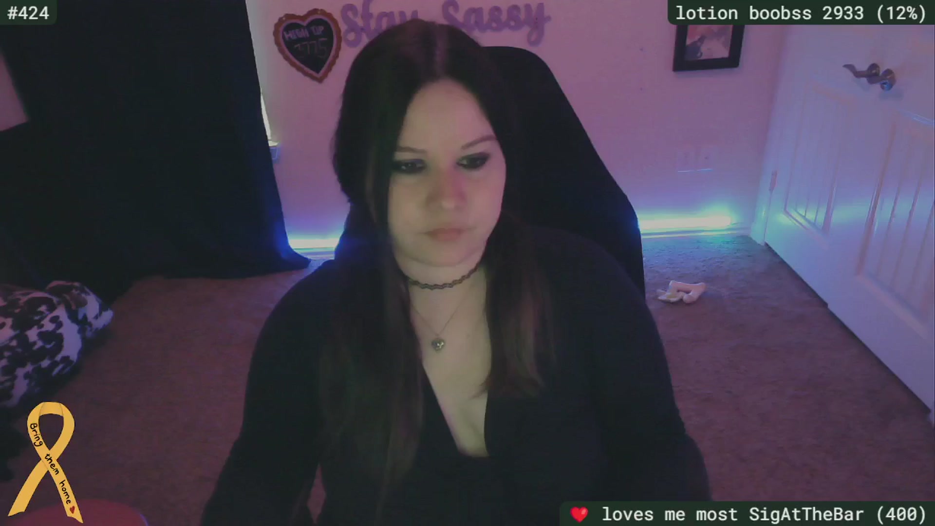 Gallery image thumbnail from SassySarah94's myfreecams stream on, 05/24/2024, 21:21 image 5 of 20