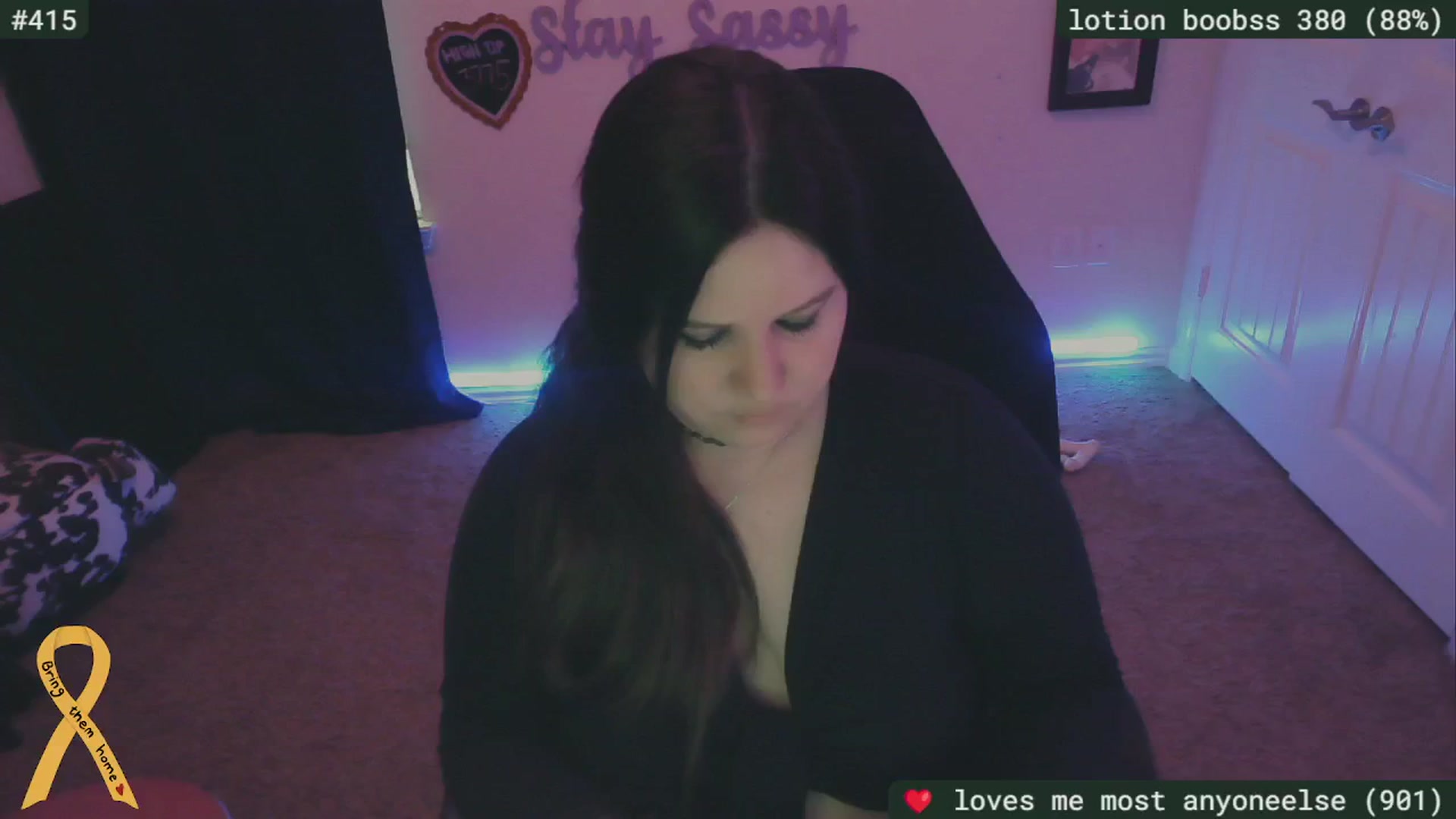 Gallery image thumbnail from SassySarah94's myfreecams stream on, 05/24/2024, 21:21 image 15 of 20