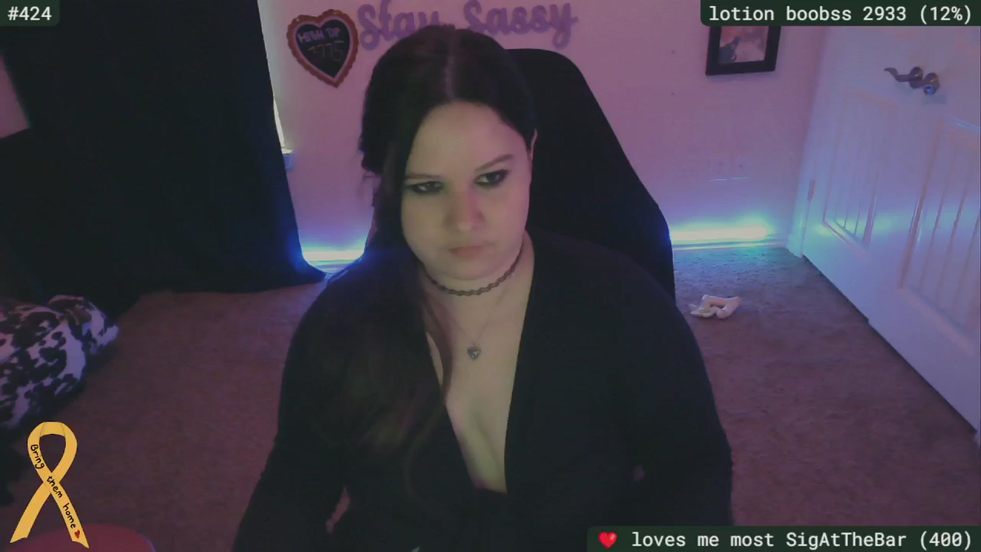 Gallery image thumbnail from SassySarah94's myfreecams stream on, 05/24/2024, 21:21 image 3 of 20