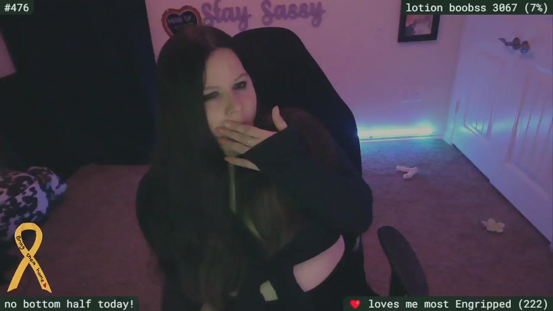 Gallery image thumbnail from SassySarah94's myfreecams stream on, 05/27/2024, 02:59 image 13 of 20