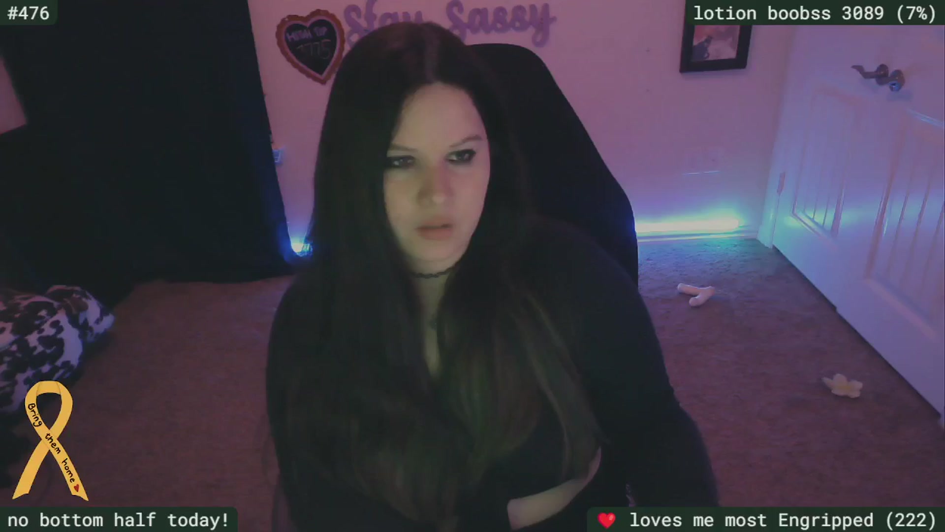 Gallery image thumbnail from SassySarah94's myfreecams stream on, 05/27/2024, 02:59 image 7 of 20