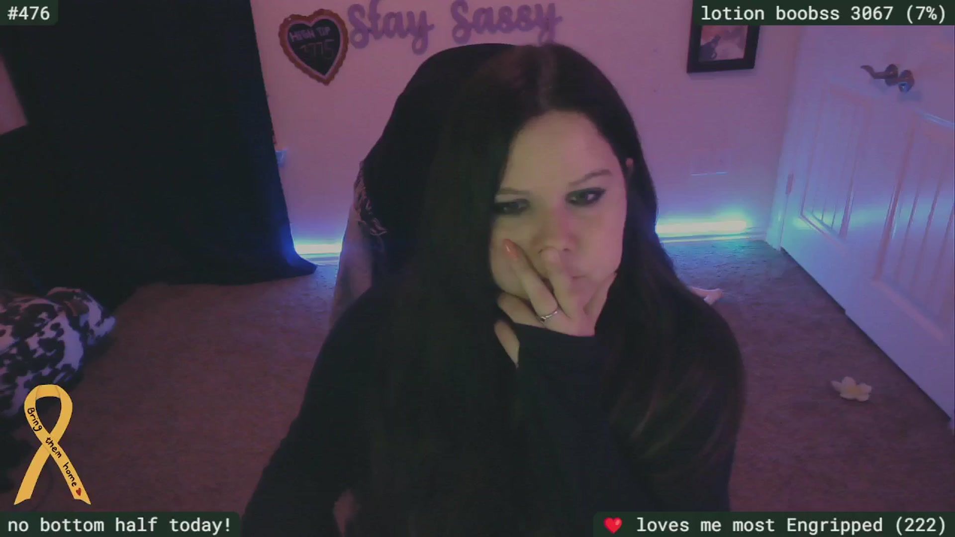 Gallery image thumbnail from SassySarah94's myfreecams stream on, 05/27/2024, 02:59 image 14 of 20