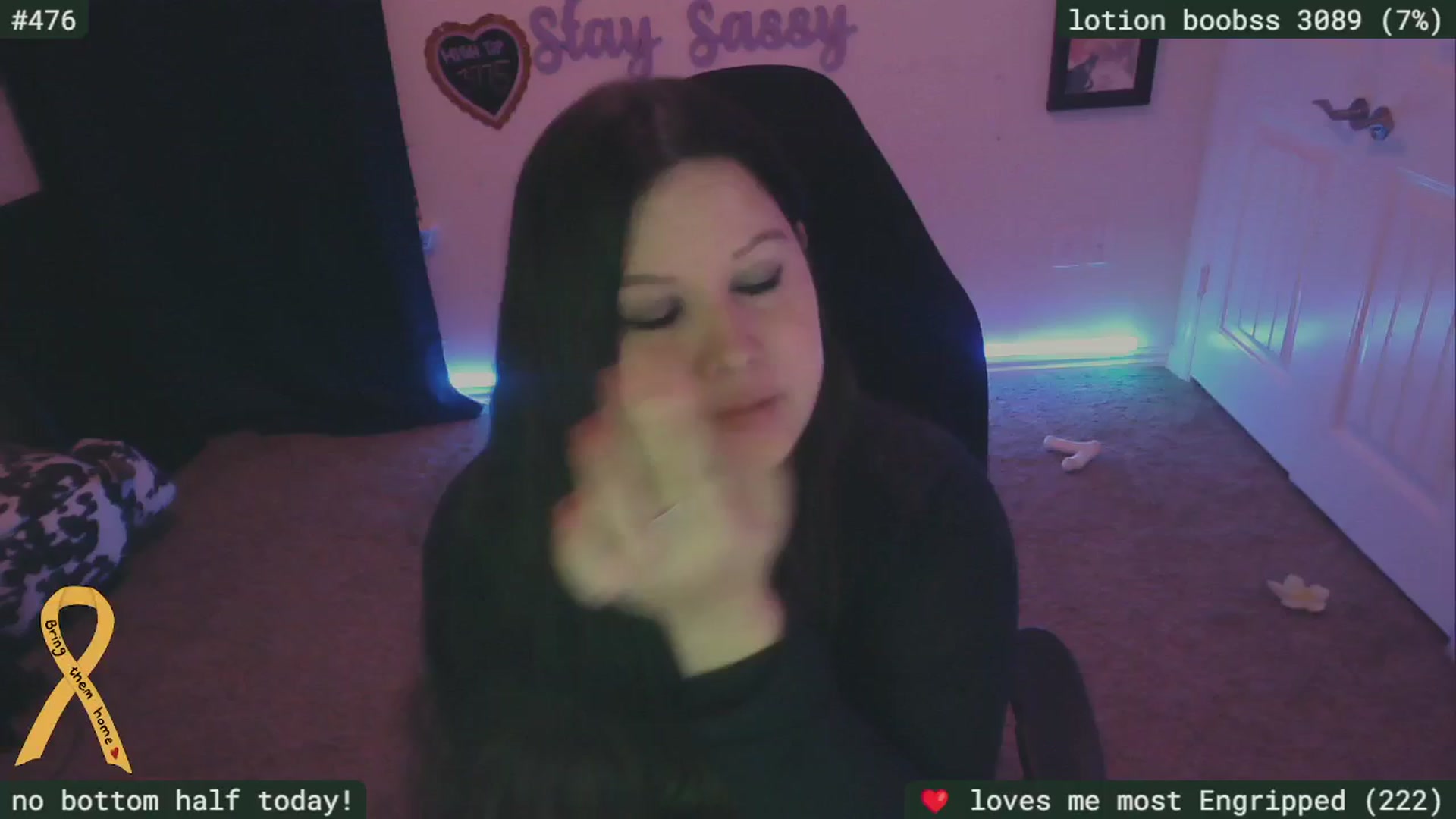 Gallery image thumbnail from SassySarah94's myfreecams stream on, 05/27/2024, 02:59 image 4 of 20
