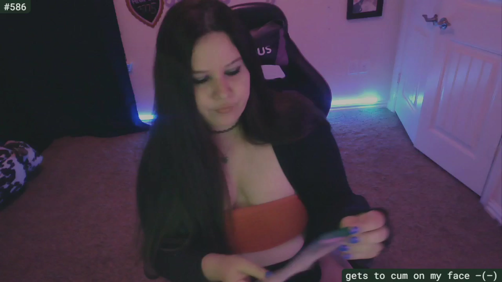 Gallery image thumbnail from SassySarah94's myfreecams stream on, 06/07/2024, 02:27 image 16 of 20