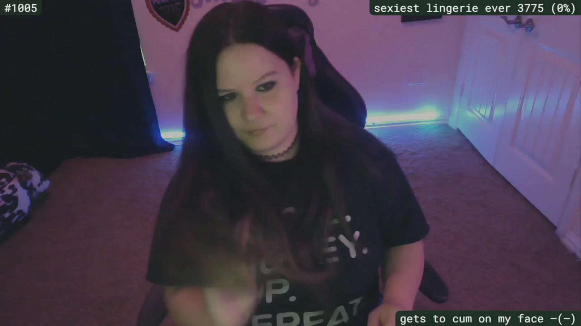 Gallery image thumbnail from SassySarah94's myfreecams stream on, 06/12/2024, 01:49 image 3 of 20