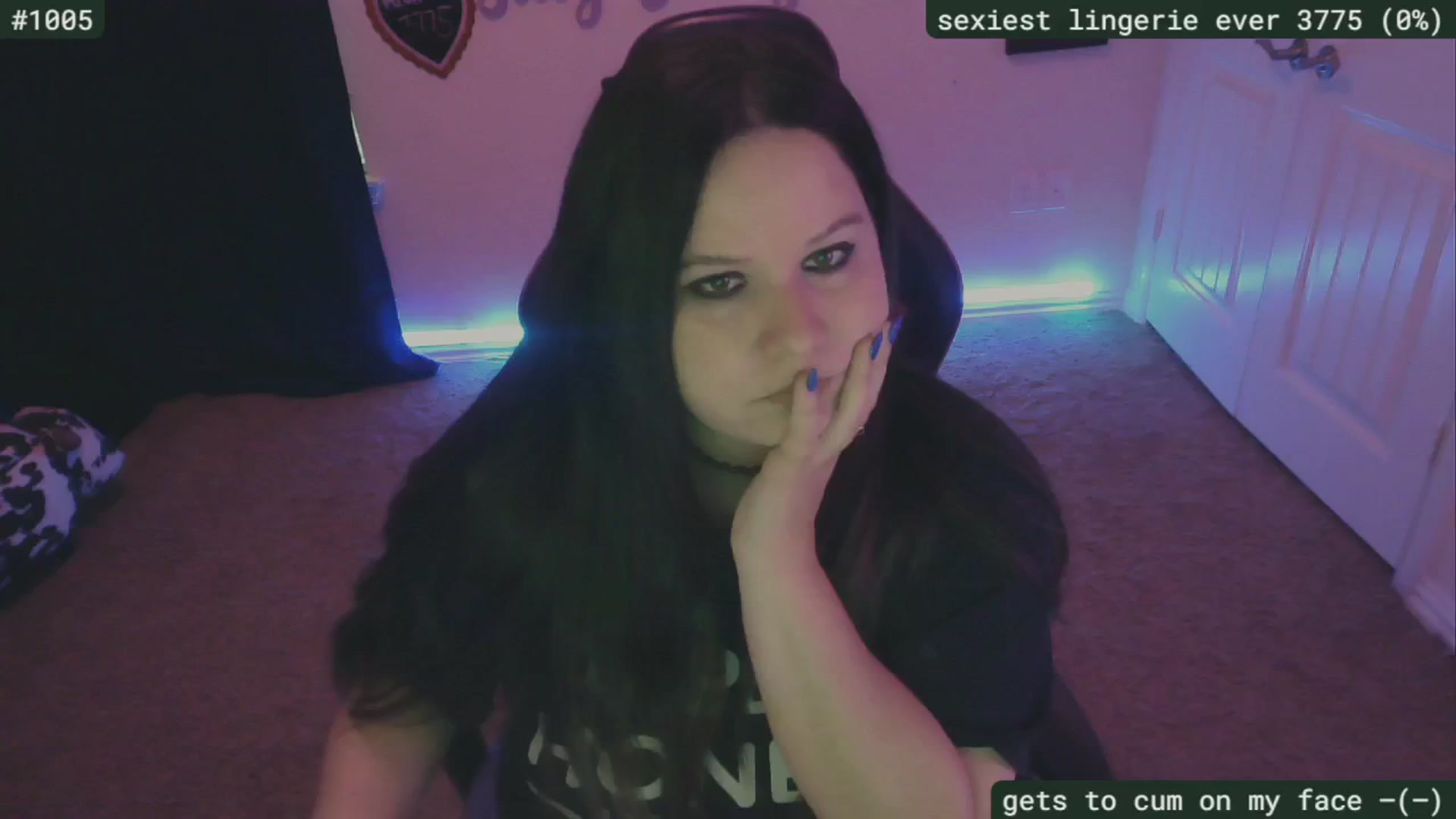 Gallery image thumbnail from SassySarah94's myfreecams stream on, 06/12/2024, 01:49 image 1 of 20