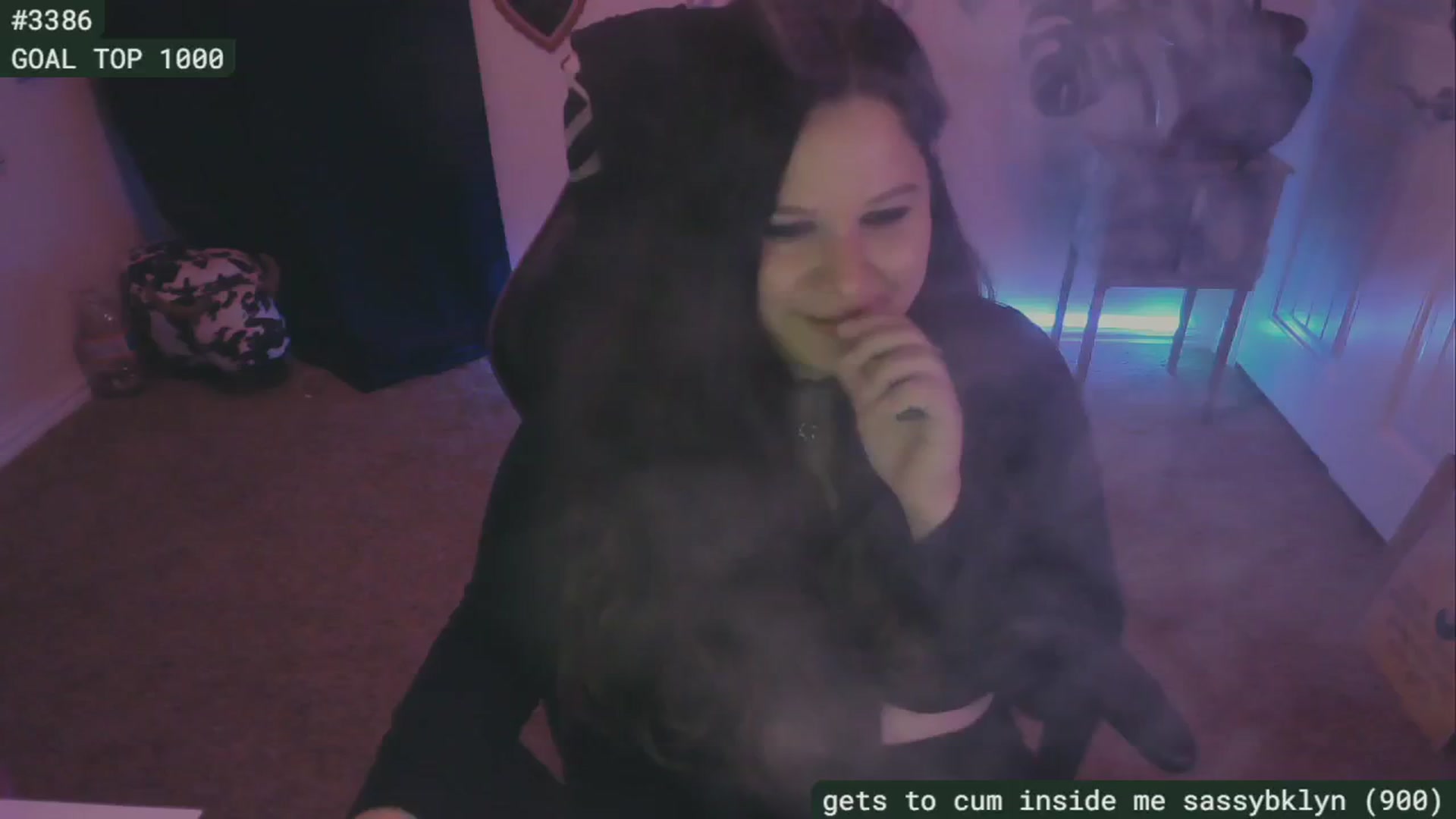 Gallery image thumbnail from SassySarah94's myfreecams stream on, 08/23/2024, 02:45 image 14 of 20