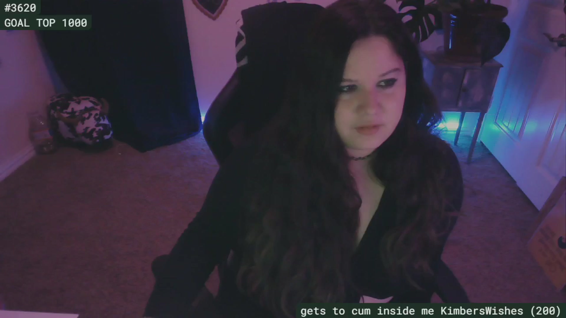Gallery image thumbnail from SassySarah94's myfreecams stream on, 08/23/2024, 02:45 image 12 of 20