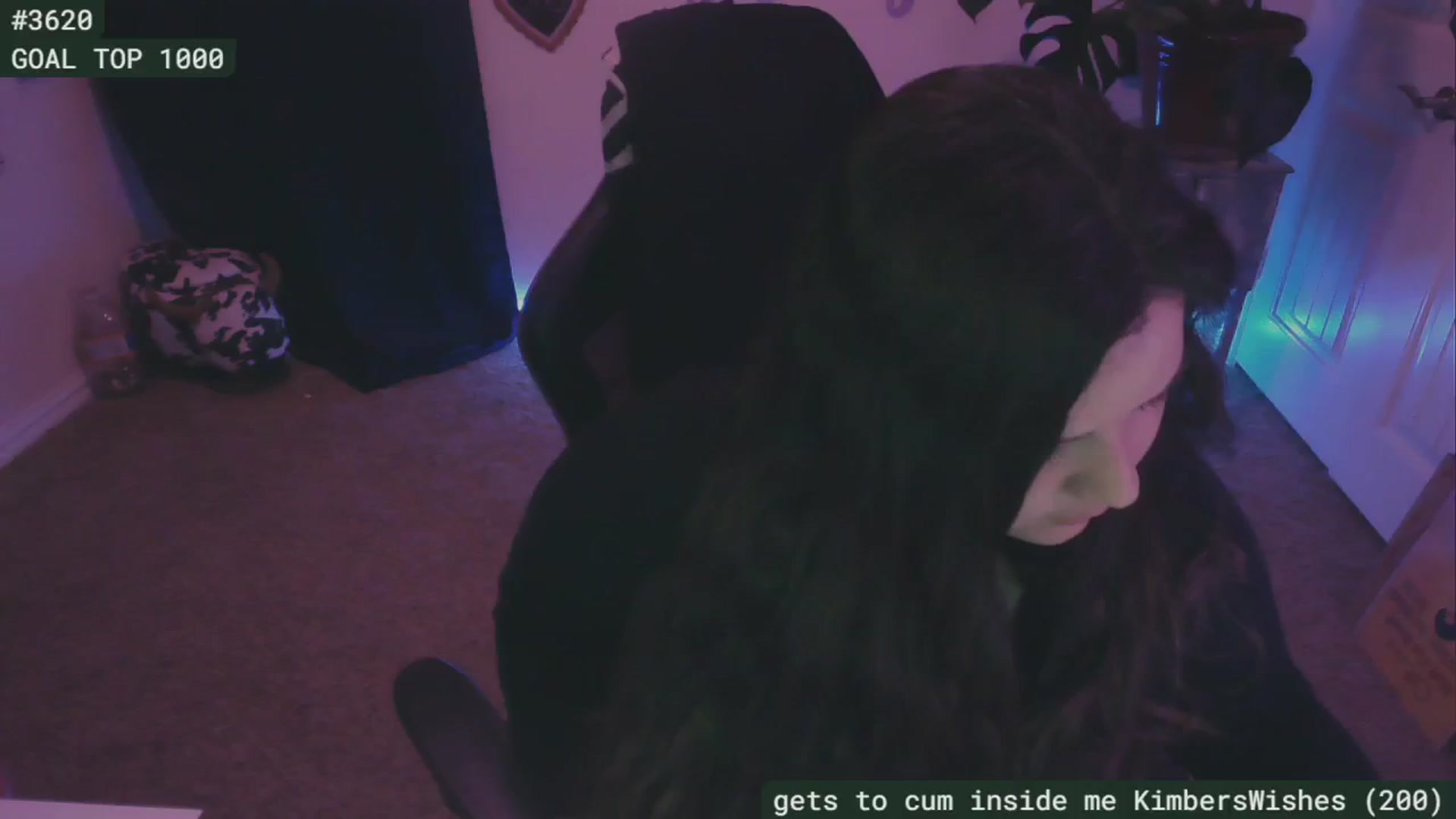 Gallery image thumbnail from SassySarah94's myfreecams stream on, 08/23/2024, 02:45 image 13 of 20
