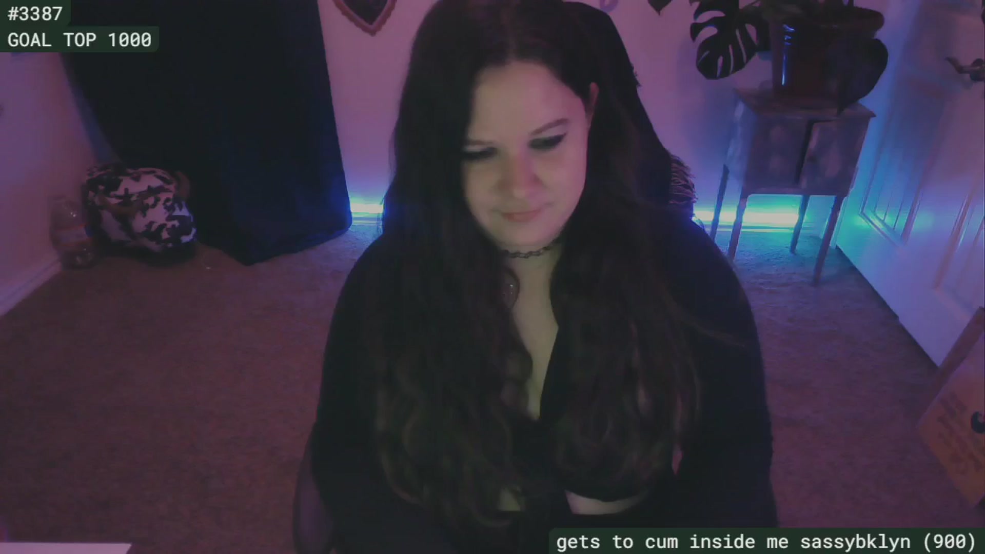 Gallery image thumbnail from SassySarah94's myfreecams stream on, 08/23/2024, 02:45 image 19 of 20