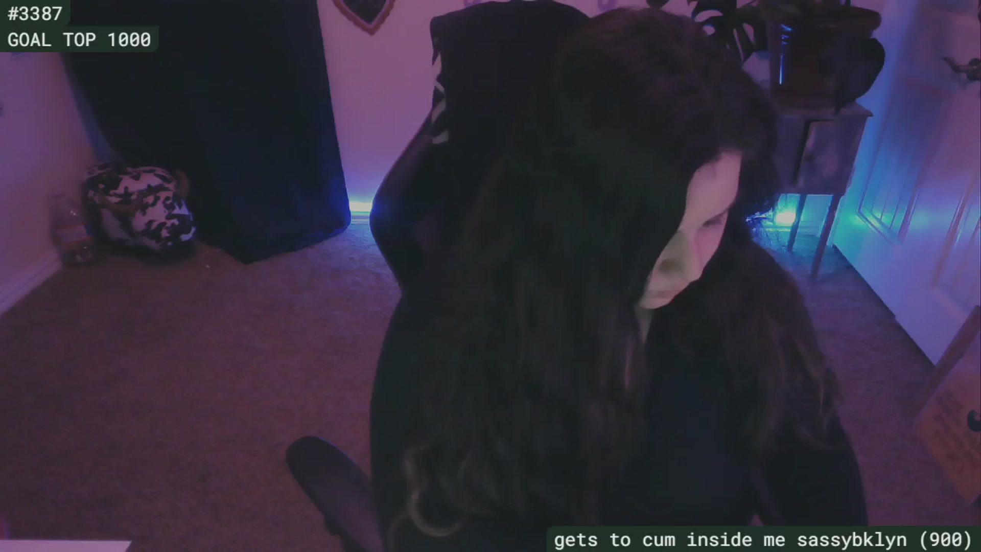 Gallery image thumbnail from SassySarah94's myfreecams stream on, 08/23/2024, 03:43 image 5 of 20