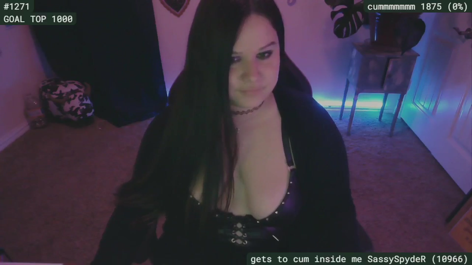 Gallery image thumbnail from SassySarah94's myfreecams stream on, 08/26/2024, 05:18 image 16 of 20