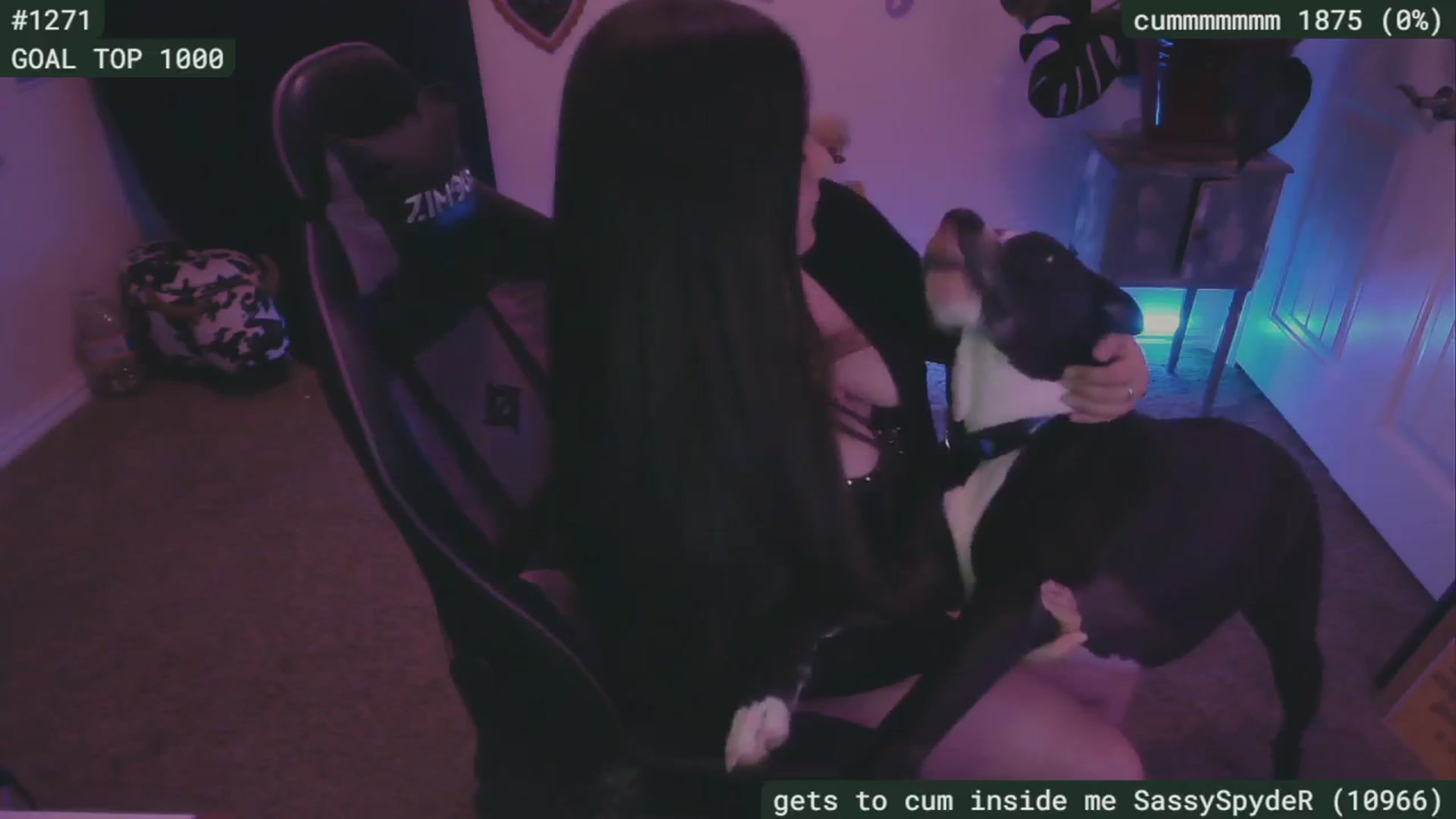 Gallery image thumbnail from SassySarah94's myfreecams stream on, 08/26/2024, 05:18 image 17 of 20
