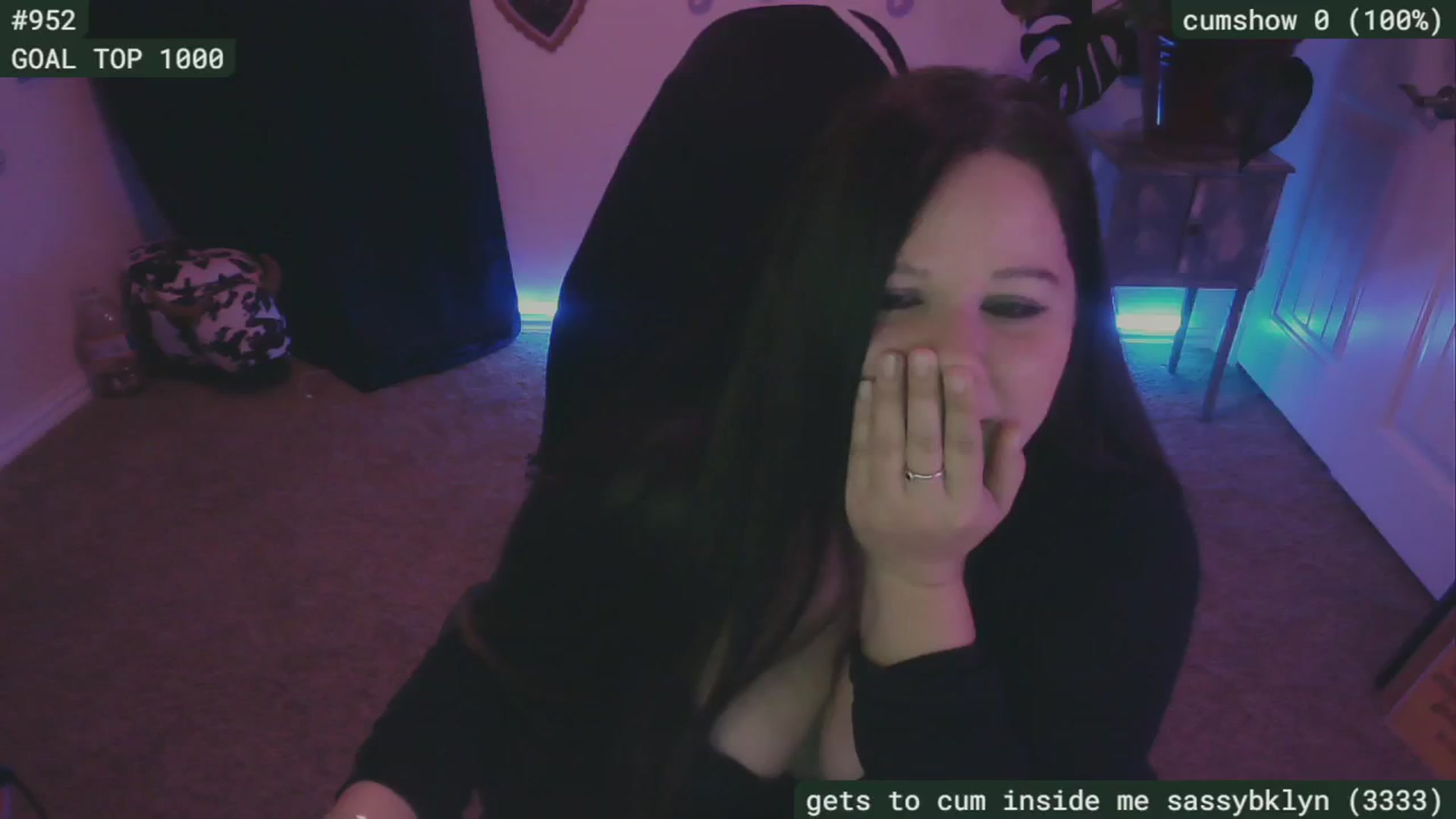 Gallery image thumbnail from SassySarah94's myfreecams stream on, 08/28/2024, 02:05 image 20 of 20