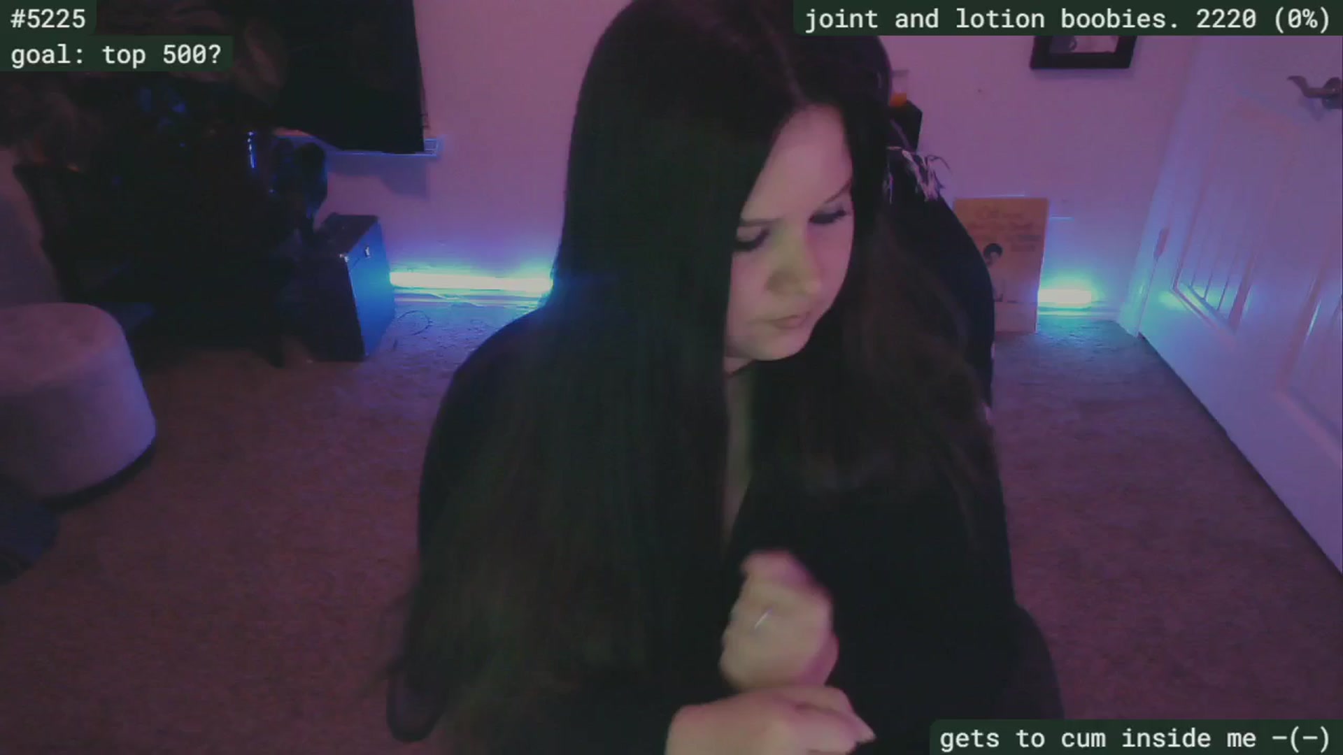 Gallery image thumbnail from SassySarah94's myfreecams stream on, 09/03/2024, 02:55 image 8 of 20