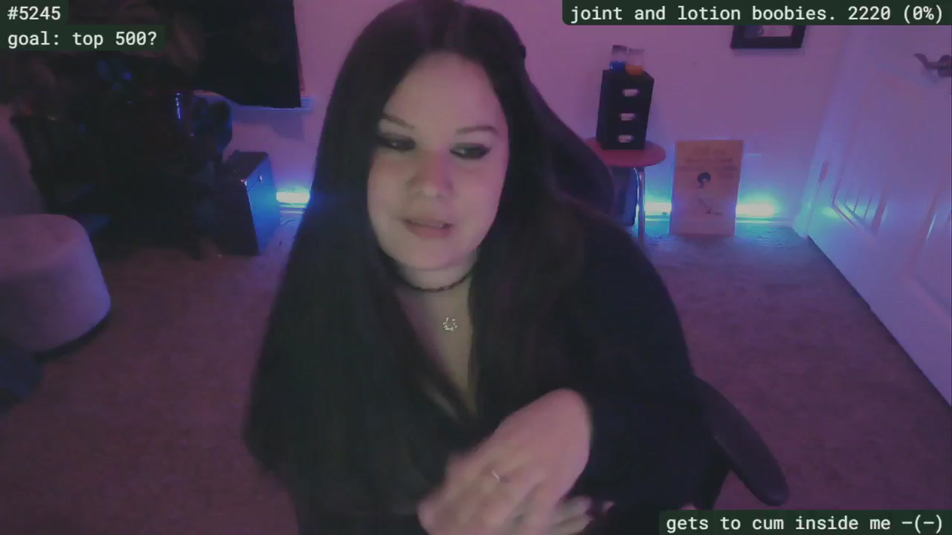 Gallery image thumbnail from SassySarah94's myfreecams stream on, 09/03/2024, 02:55 image 12 of 20