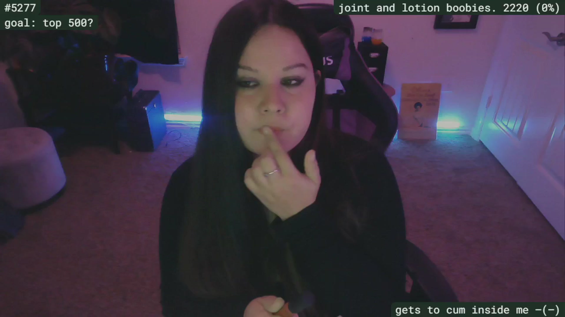 Gallery image thumbnail from SassySarah94's myfreecams stream on, 09/03/2024, 02:55 image 17 of 20