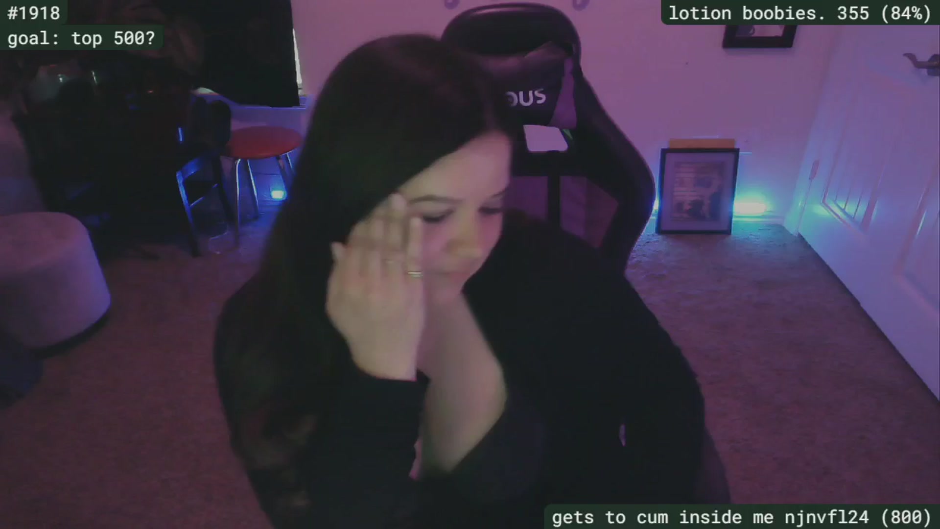 Gallery image thumbnail from SassySarah94's myfreecams stream on, 09/03/2024, 22:46 image 9 of 20