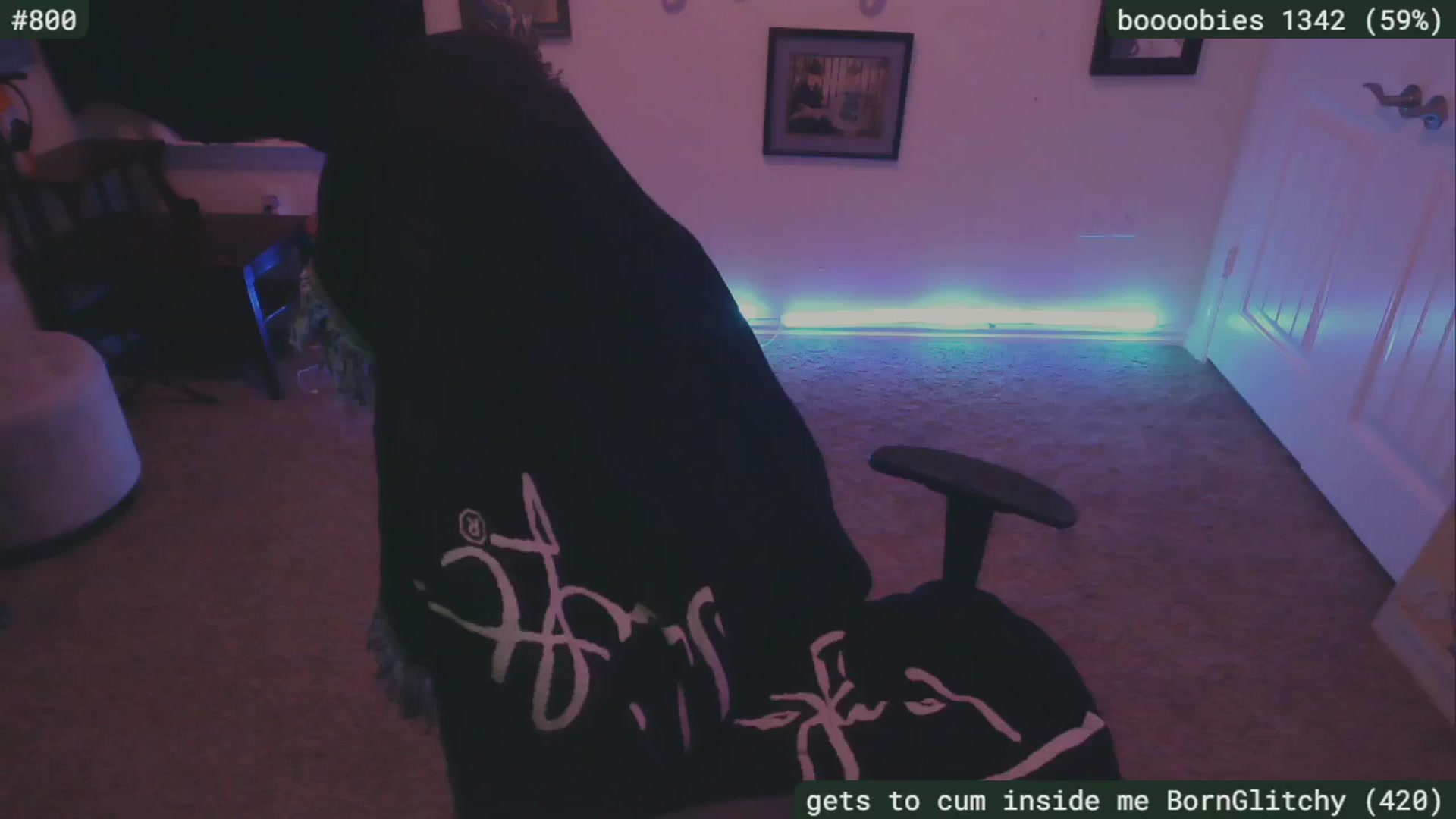 Gallery image thumbnail from SassySarah94's myfreecams stream on, 09/10/2024, 02:54 image 20 of 20