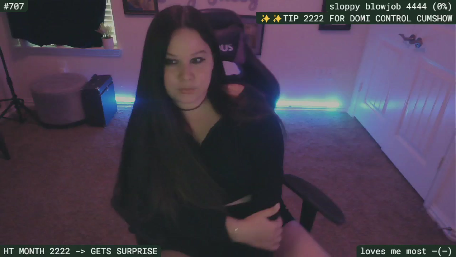 Gallery image thumbnail from SassySarah94's myfreecams stream on, 09/17/2024, 05:47 image 5 of 20