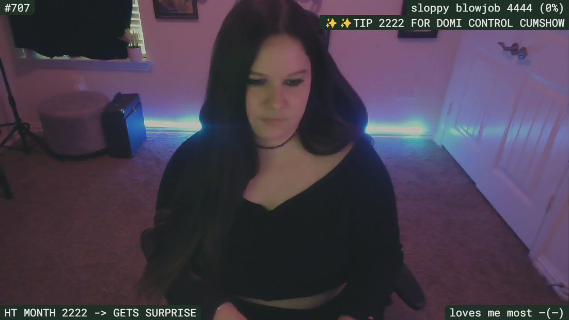 Gallery image thumbnail from SassySarah94's myfreecams stream on, 09/17/2024, 05:47 image 7 of 20