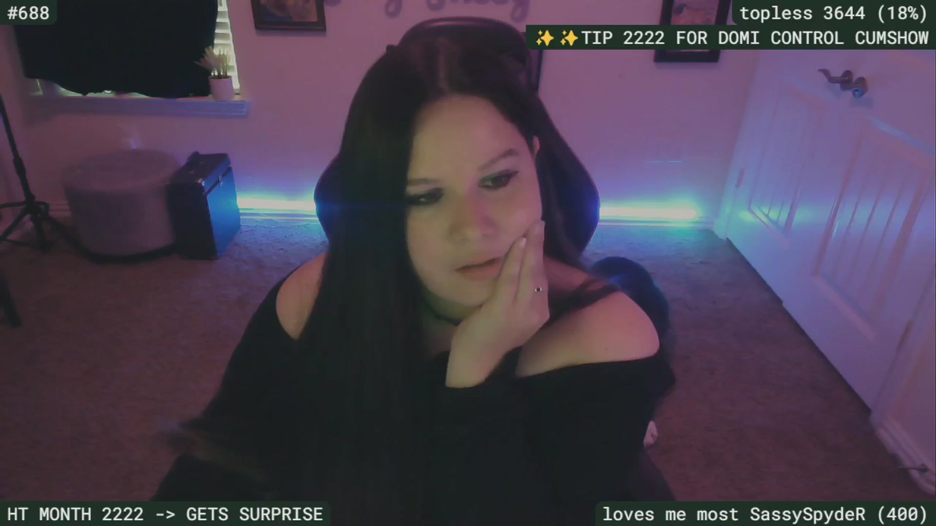 Gallery image thumbnail from SassySarah94's myfreecams stream on, 09/17/2024, 05:47 image 16 of 20