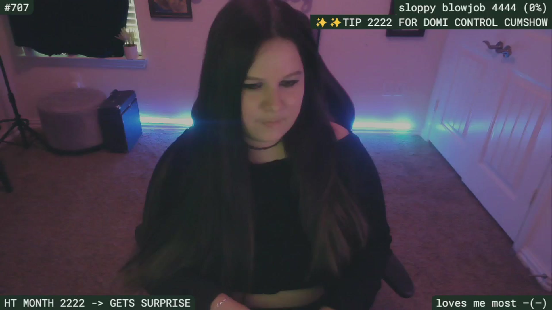 Gallery image thumbnail from SassySarah94's myfreecams stream on, 09/17/2024, 05:47 image 6 of 20