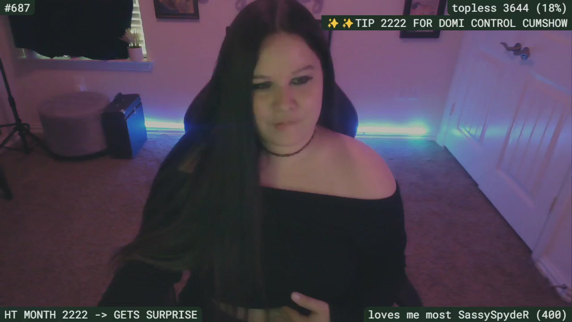 Gallery image thumbnail from SassySarah94's myfreecams stream on, 09/17/2024, 05:47 image 12 of 20