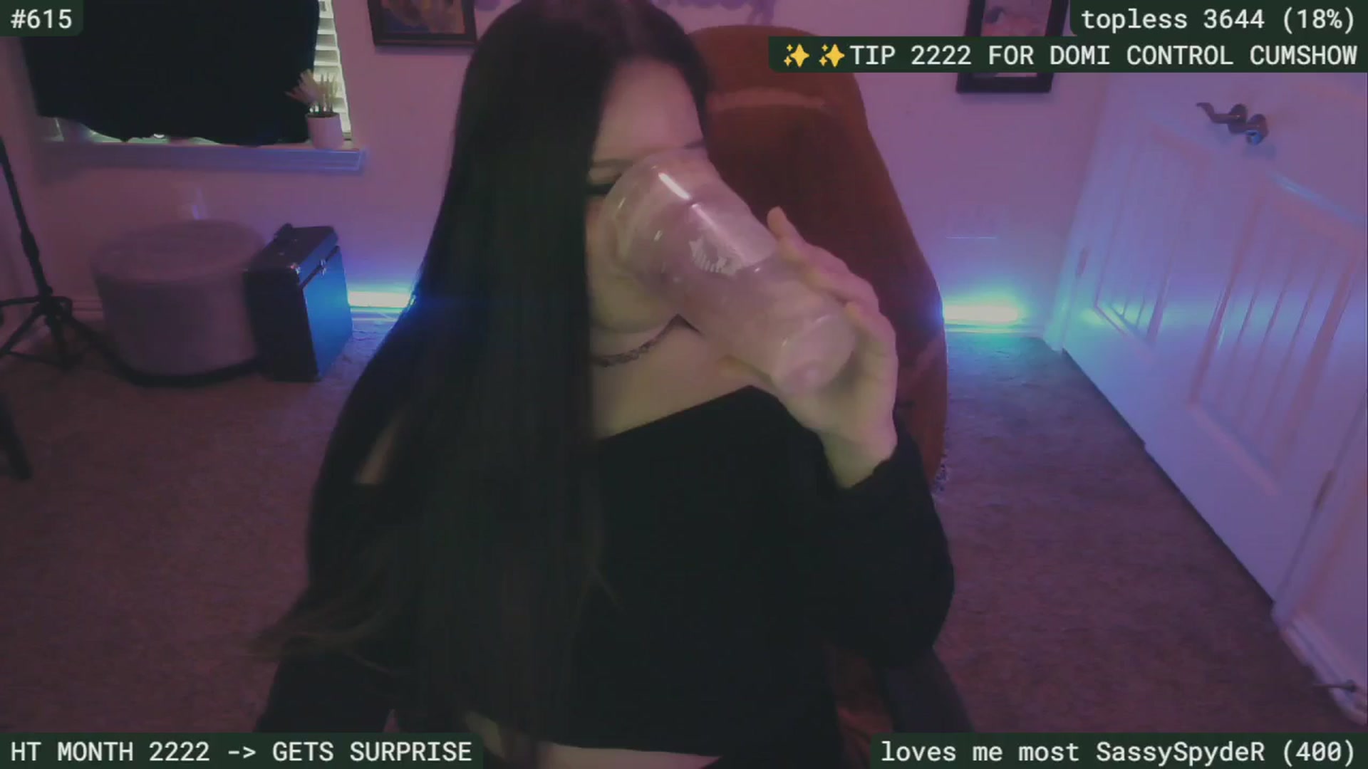 Gallery image thumbnail from SassySarah94's myfreecams stream on, 09/17/2024, 05:44 image 2 of 20