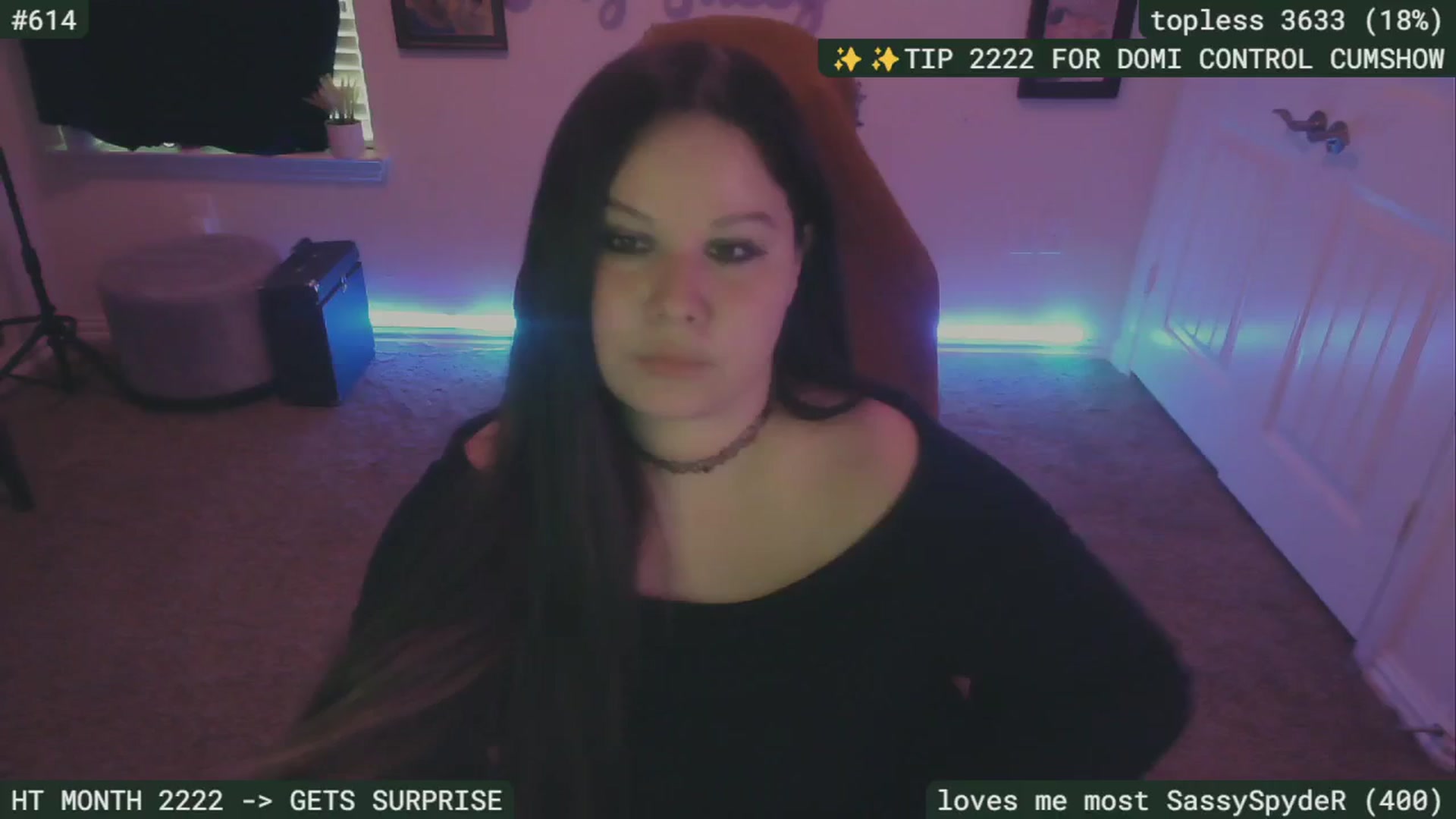 Gallery image thumbnail from SassySarah94's myfreecams stream on, 09/17/2024, 05:44 image 4 of 20