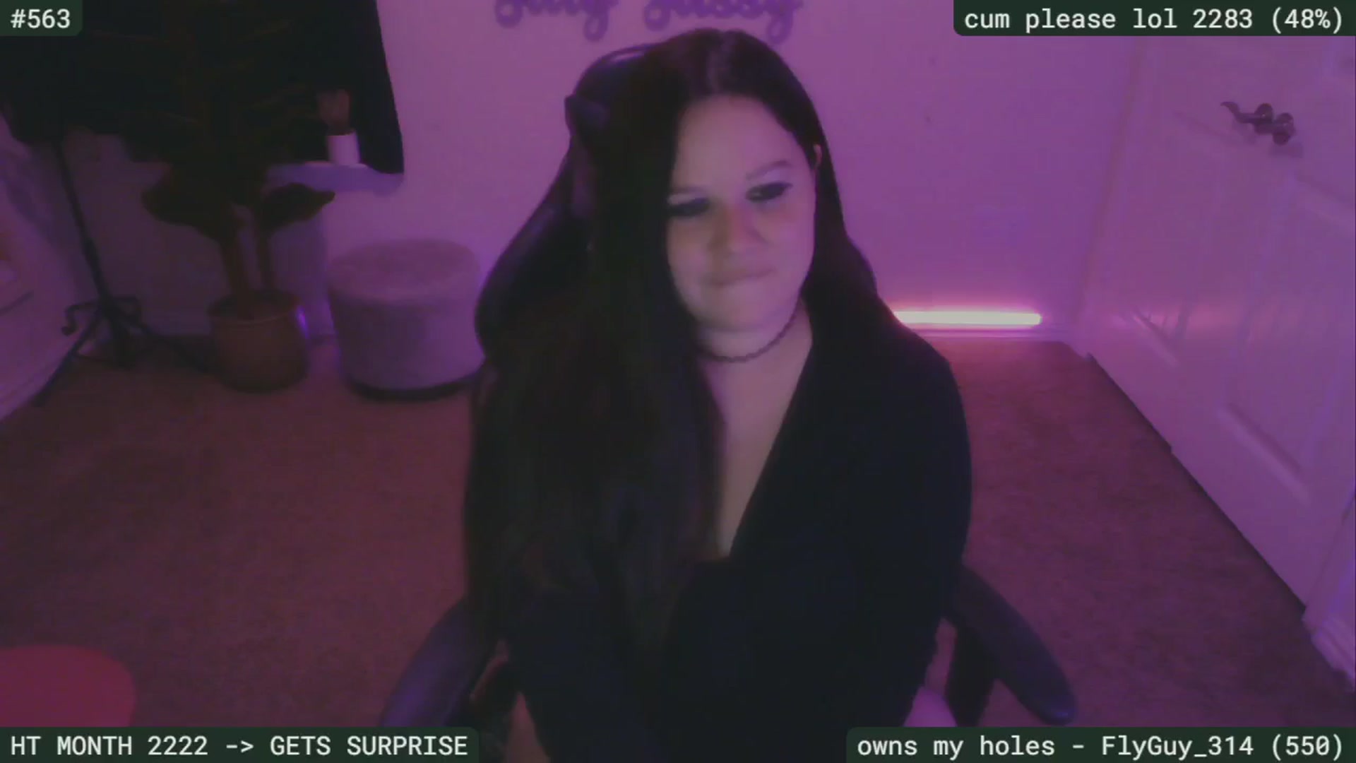 Gallery image thumbnail from SassySarah94's myfreecams stream on, 09/19/2024, 04:33 image 19 of 20