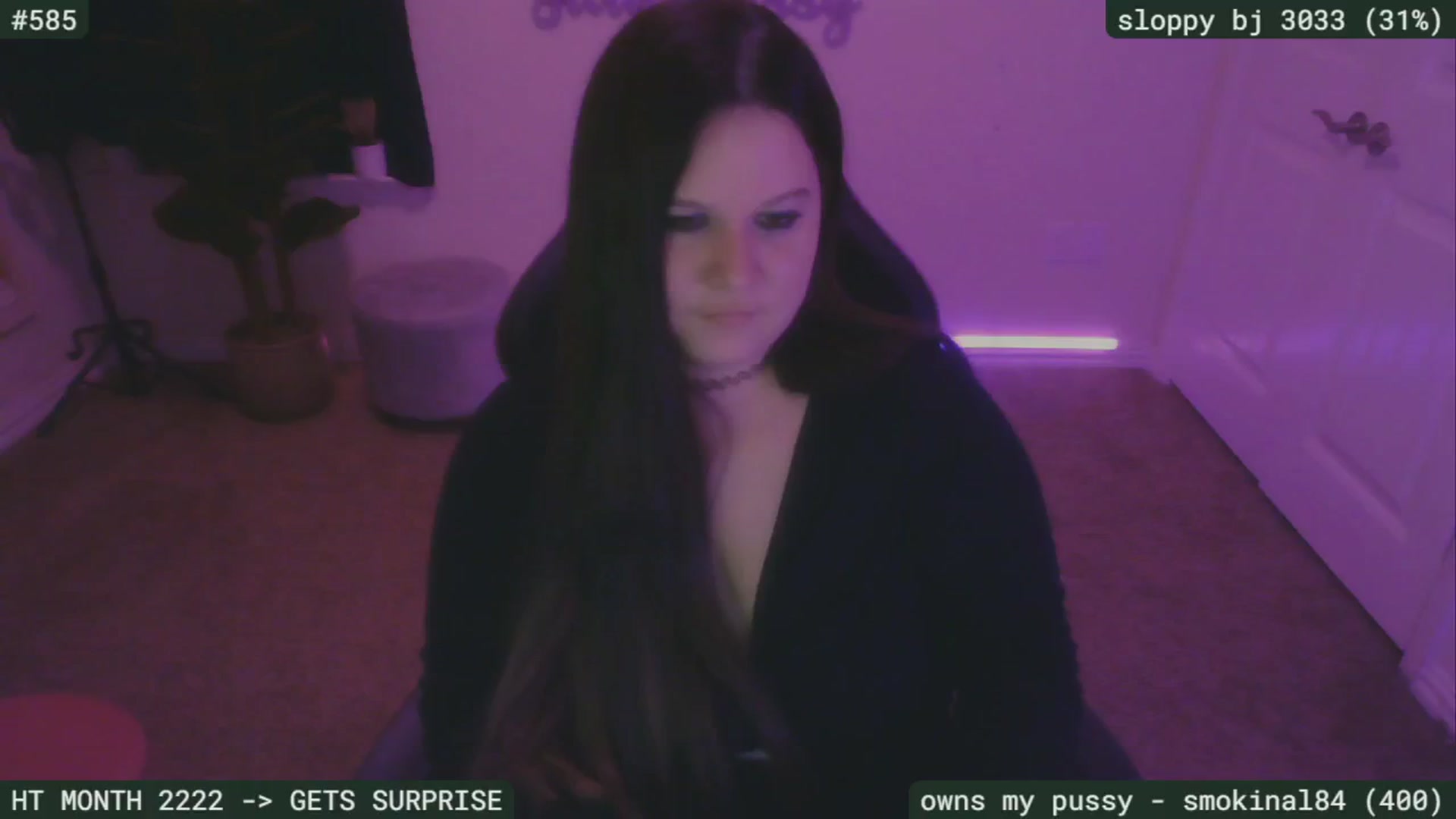 Gallery image thumbnail from SassySarah94's myfreecams stream on, 09/19/2024, 04:33 image 2 of 20