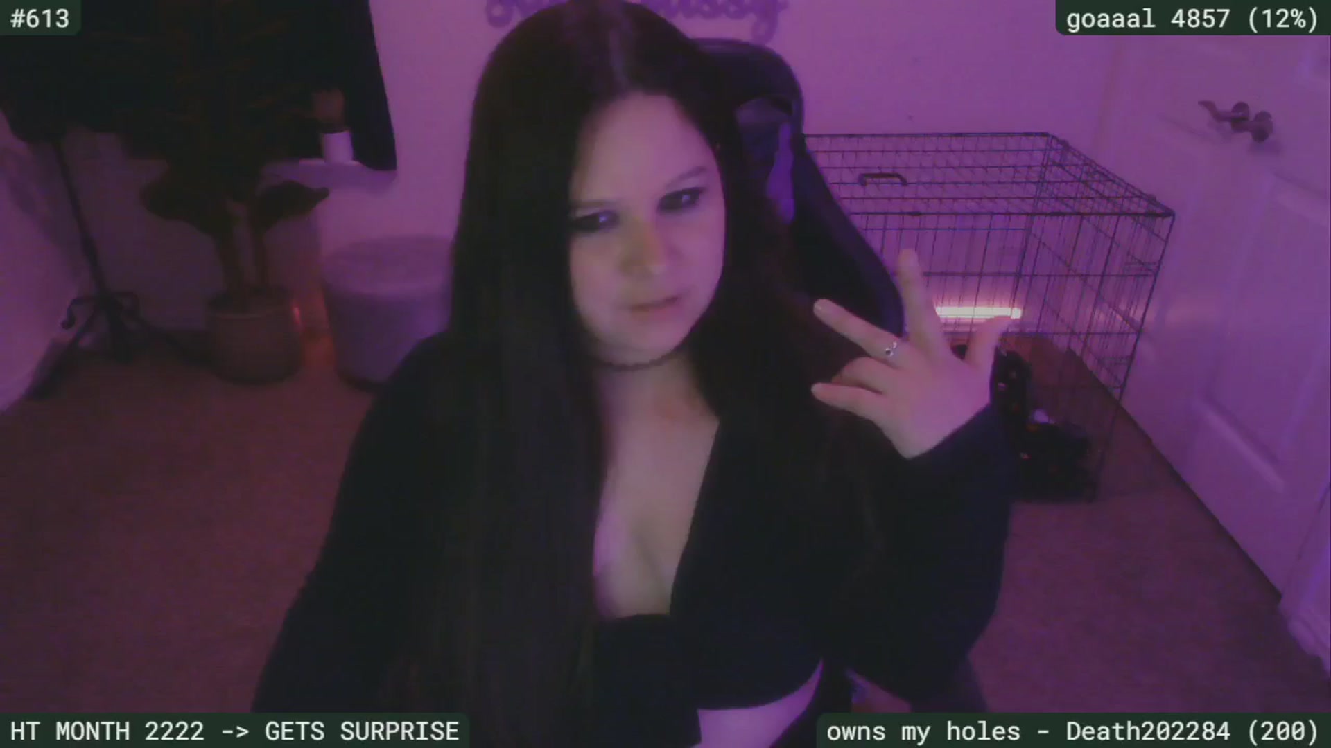Gallery image thumbnail from SassySarah94's myfreecams stream on, 09/22/2024, 04:24 image 14 of 20